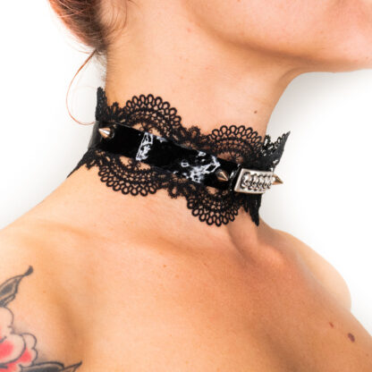 Collier latex killer – Image 3
